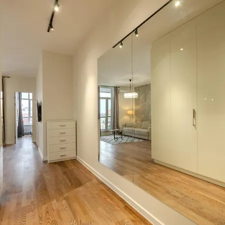Apartment Petrovdom 11-212 In Rc Park, 7 John Mccain Street Kiew